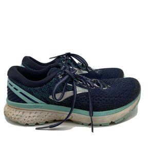 brooks wide womens shoes